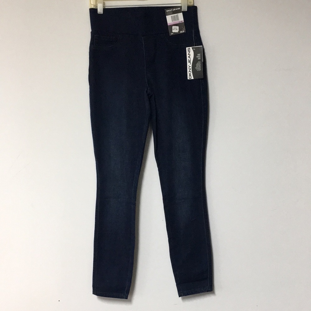 DKNY Blue 6 NWT